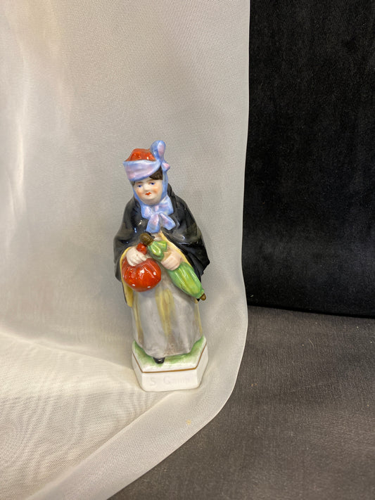 Vintage Figurine - S. Gamp