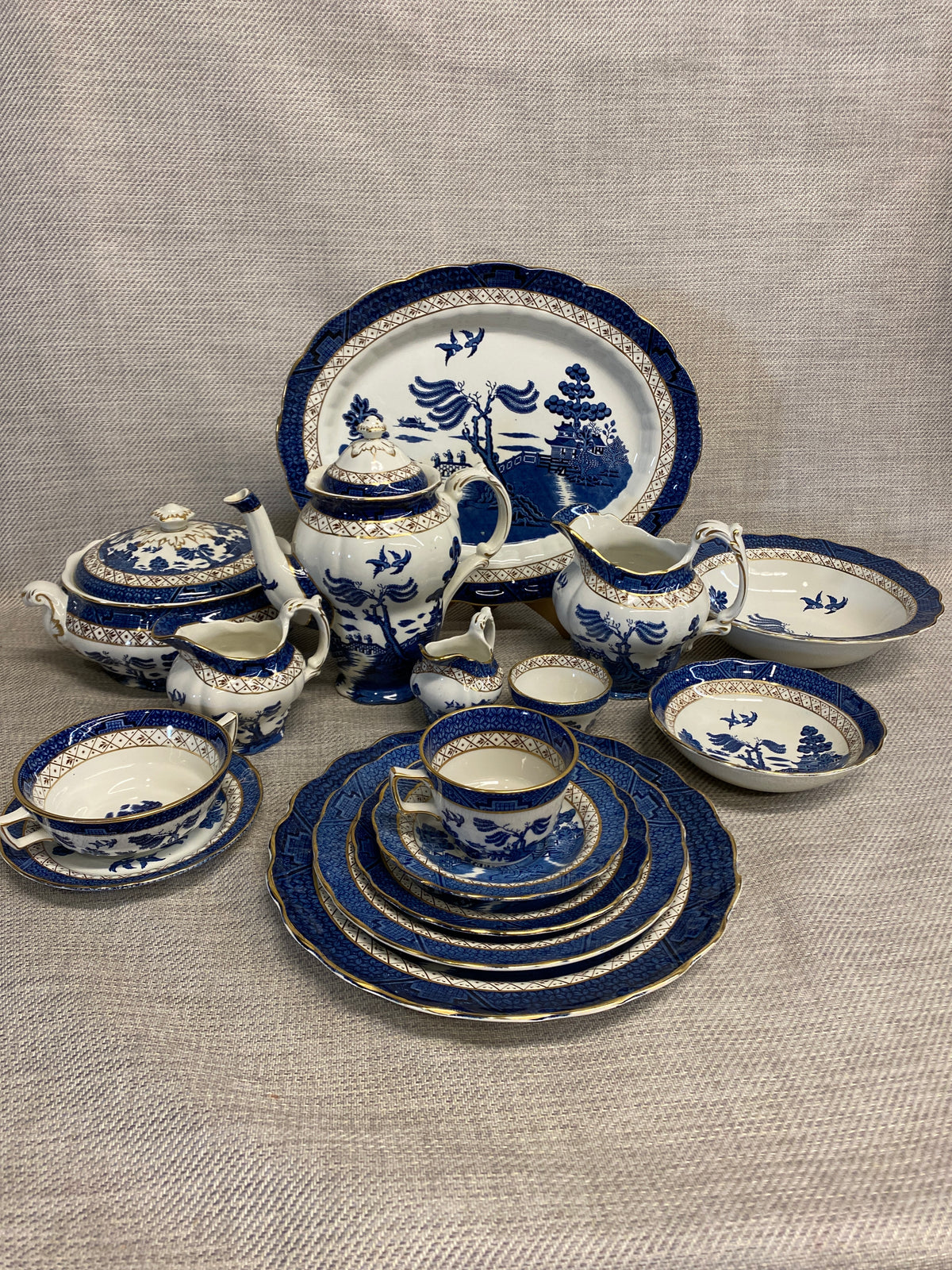 Booth's Real Old Willow China 5PC Setting For 11 +