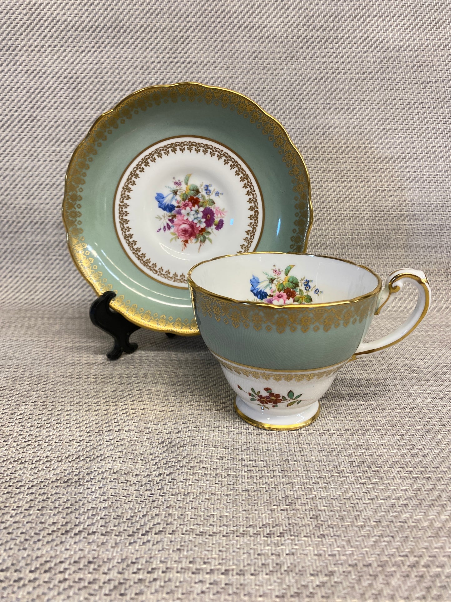Teacup & Saucer - Green & Gold