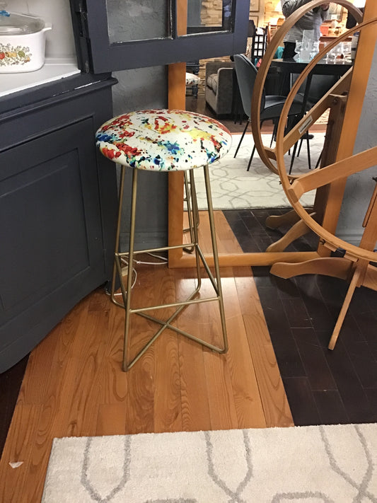 Unique! Retro Rock & Roll Bar Stool