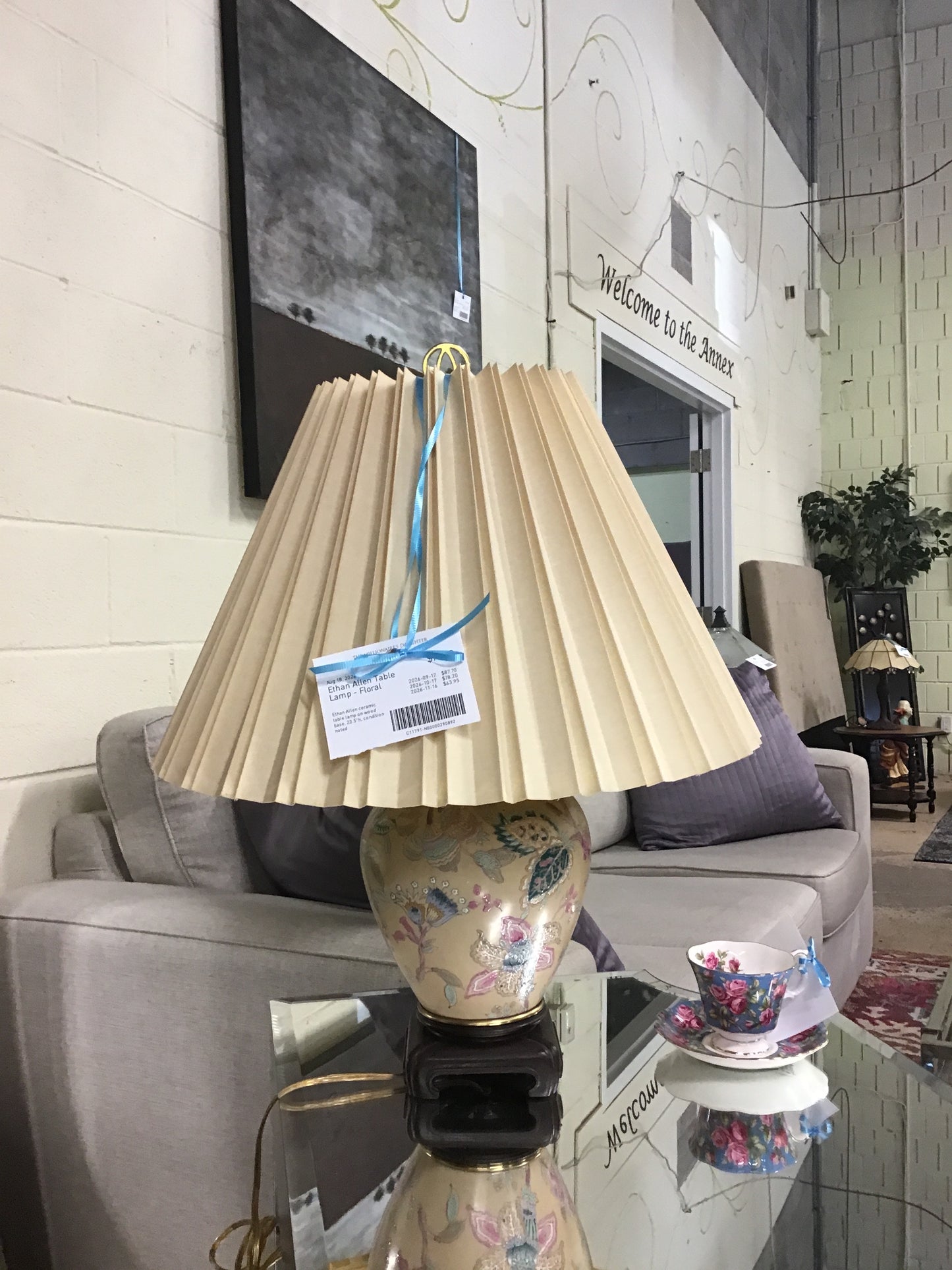 Ethan Allen Table Lamp - Floral
