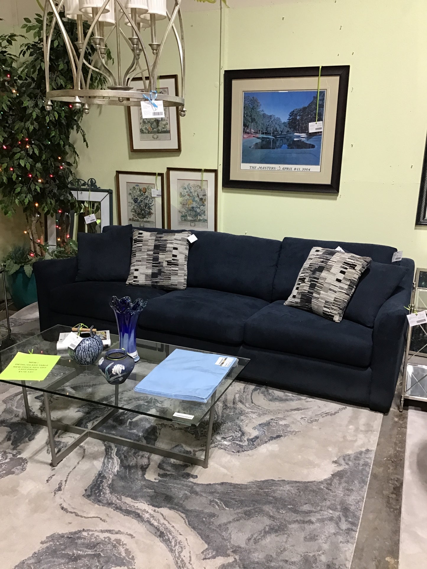 Decor-Rest Sofa & 4 Toss Cushions