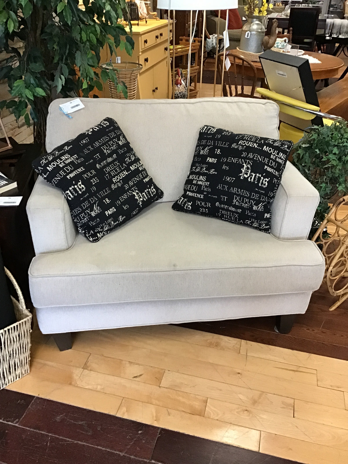 Superstyle Furniture Oversized Chair