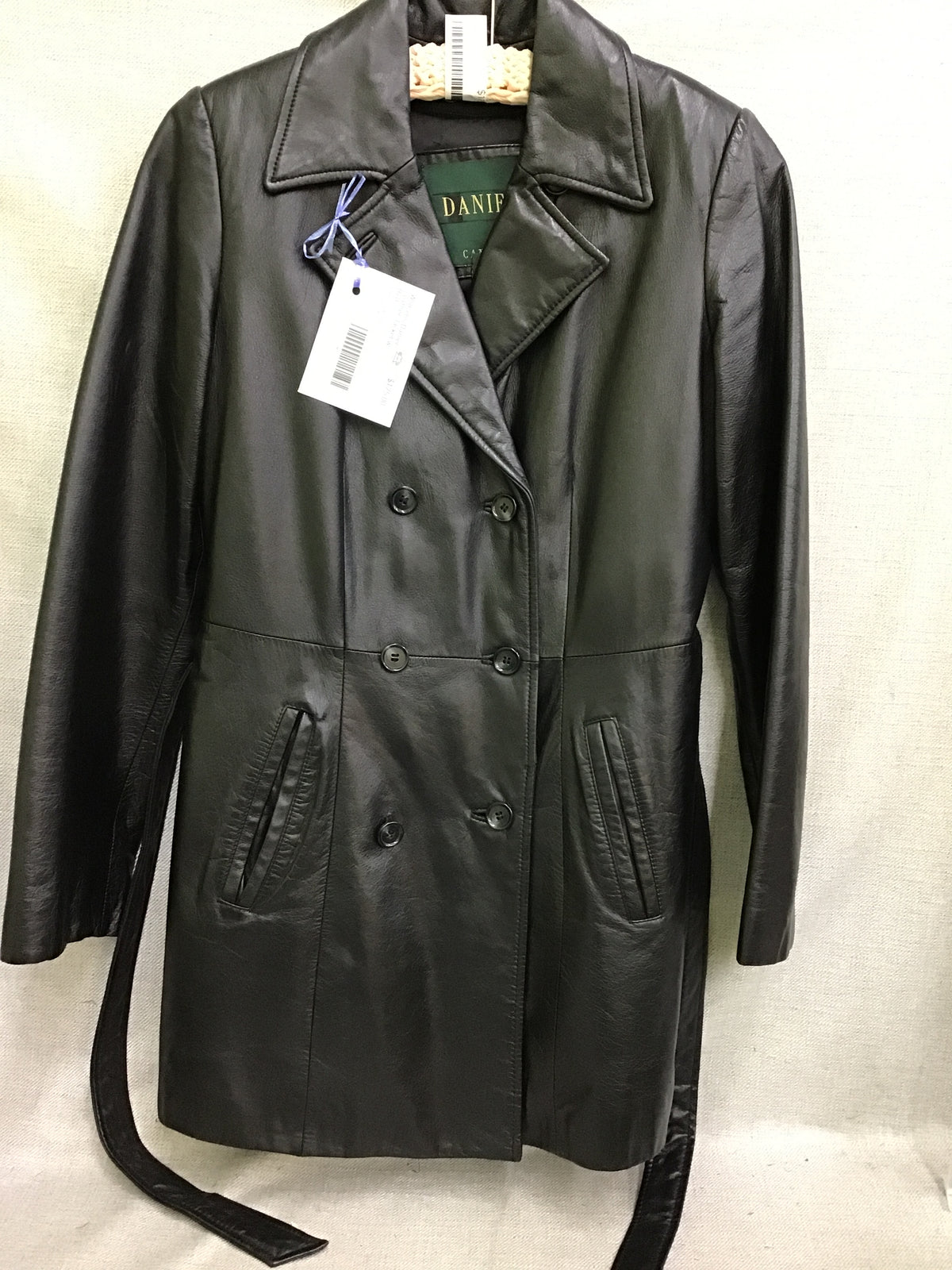 Womens Danier Leather Jacket w Belt