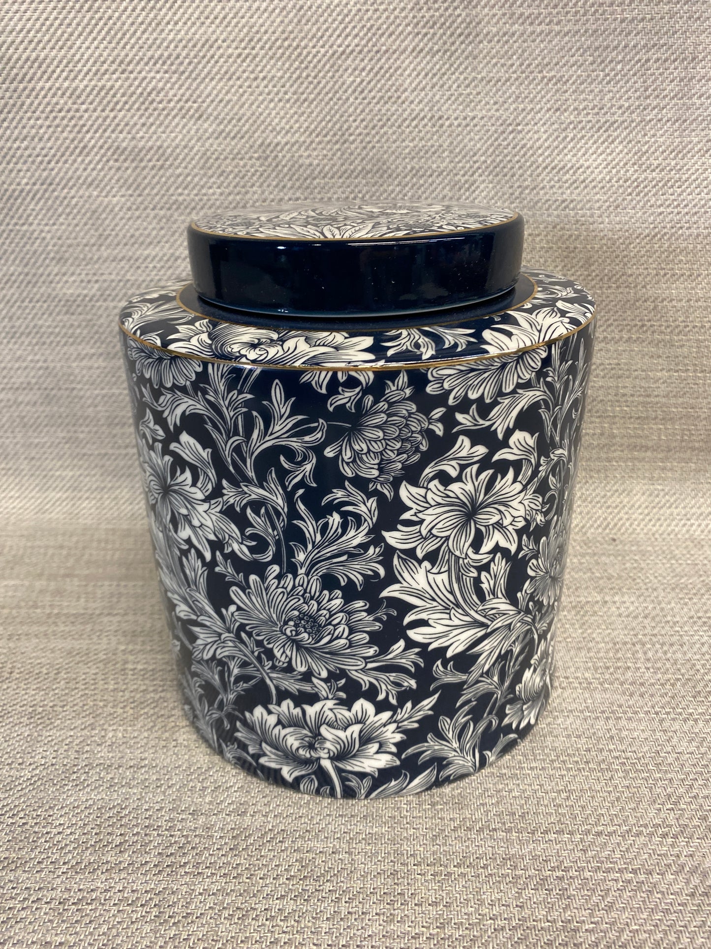 Williams Sonoma Canister - Medium
