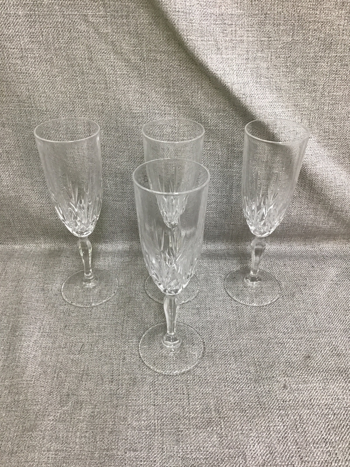 Lucia by Oneida Fluted Champagne Glasses (4)