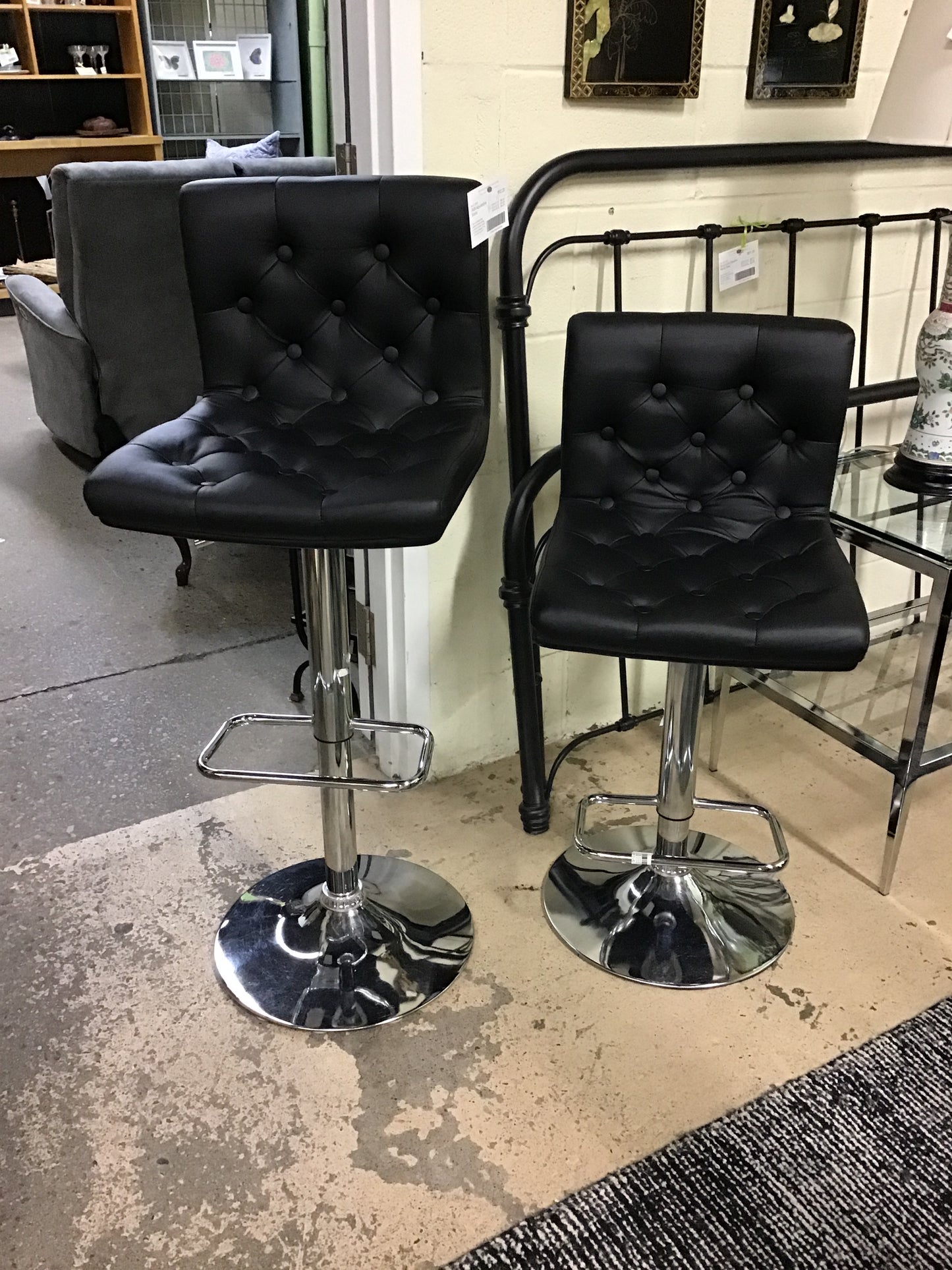 PAIR Adjustable Stools