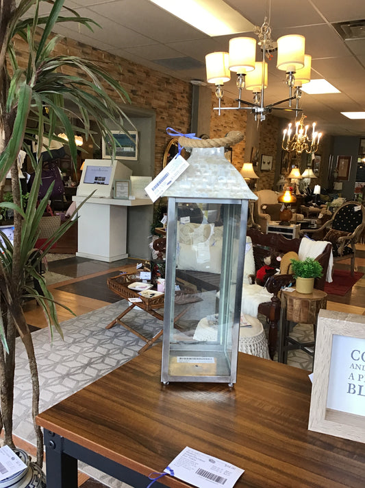 Glass Lantern w Mosaic Shell Top