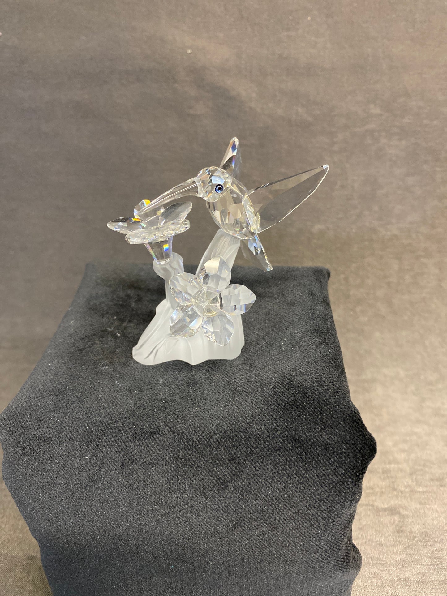 Swarovski Figurine - Hummingbird On Flower