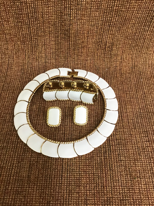 Butler Fifth Avenue Jewelry Set (4pcs)