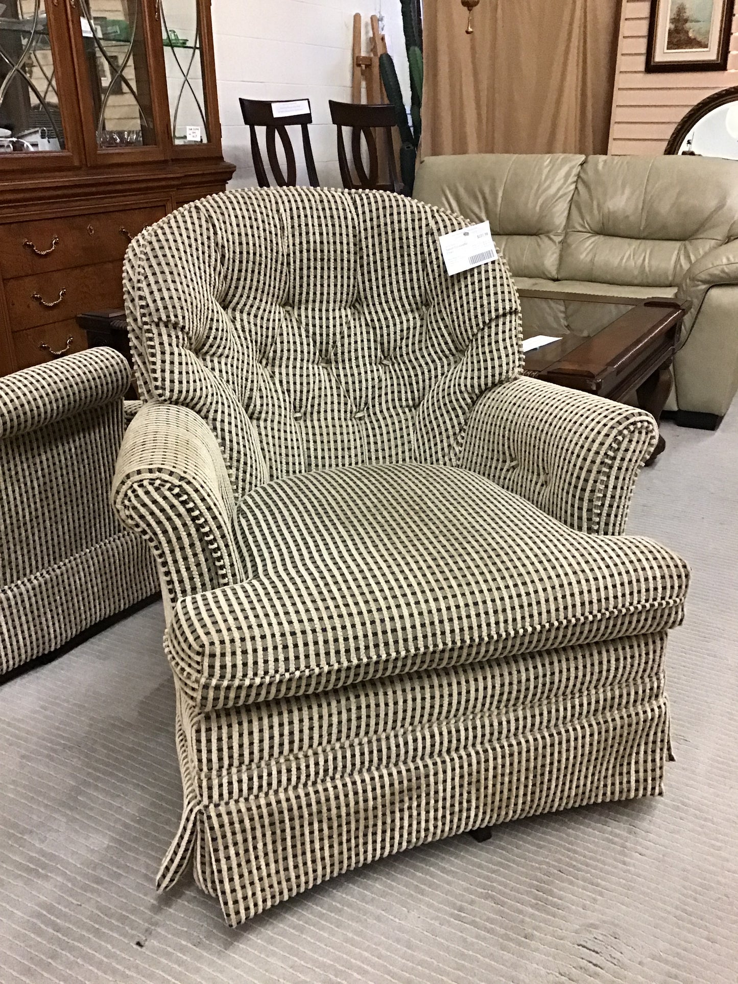 Swivel Occasional Chair