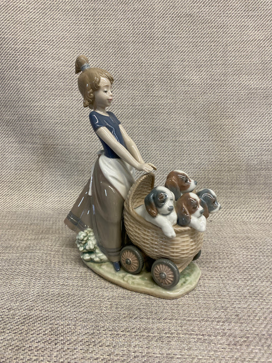 Lladro Figurine - Litter Of Fun