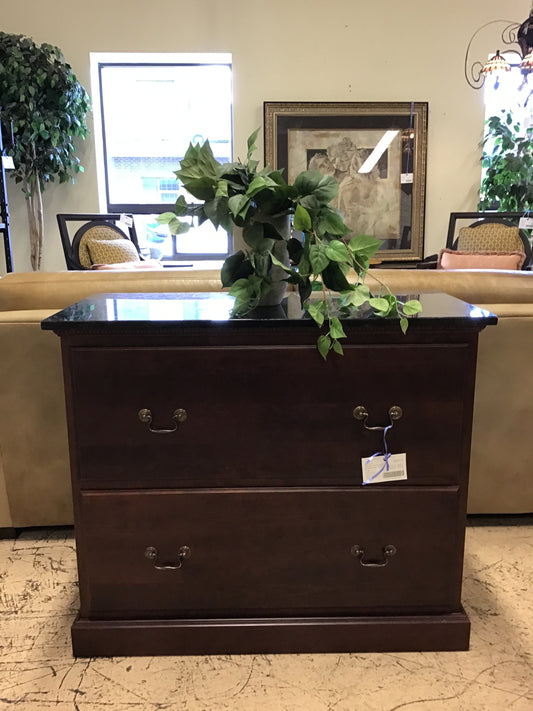 Brice's Furniture Credenza - Quartz Top