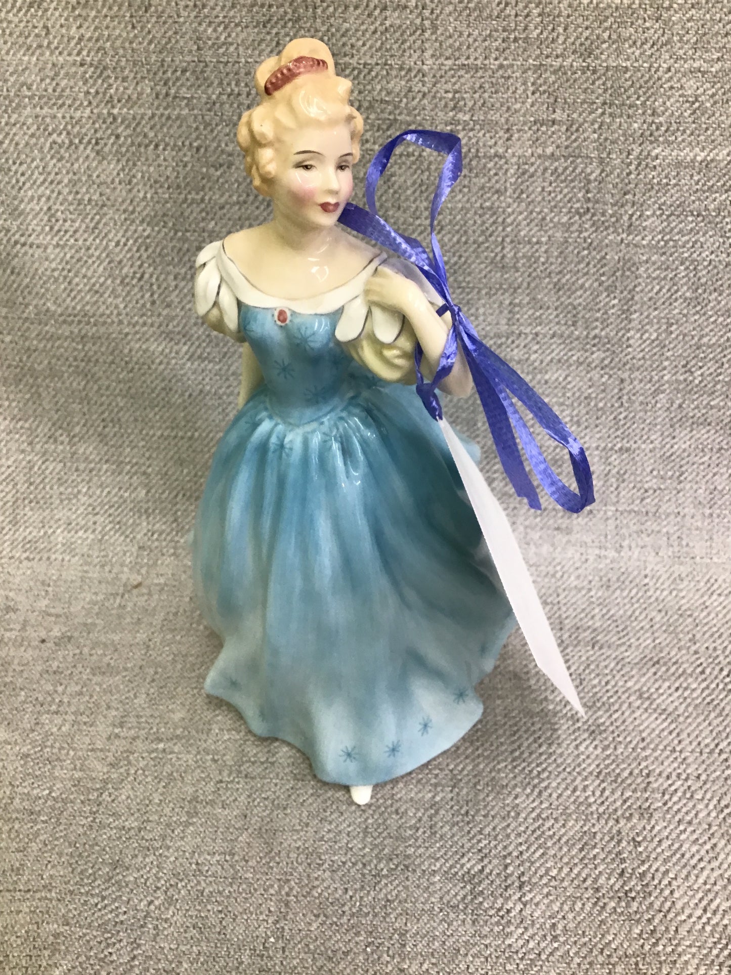 Royal Doulton Figurine 'Enchantment'