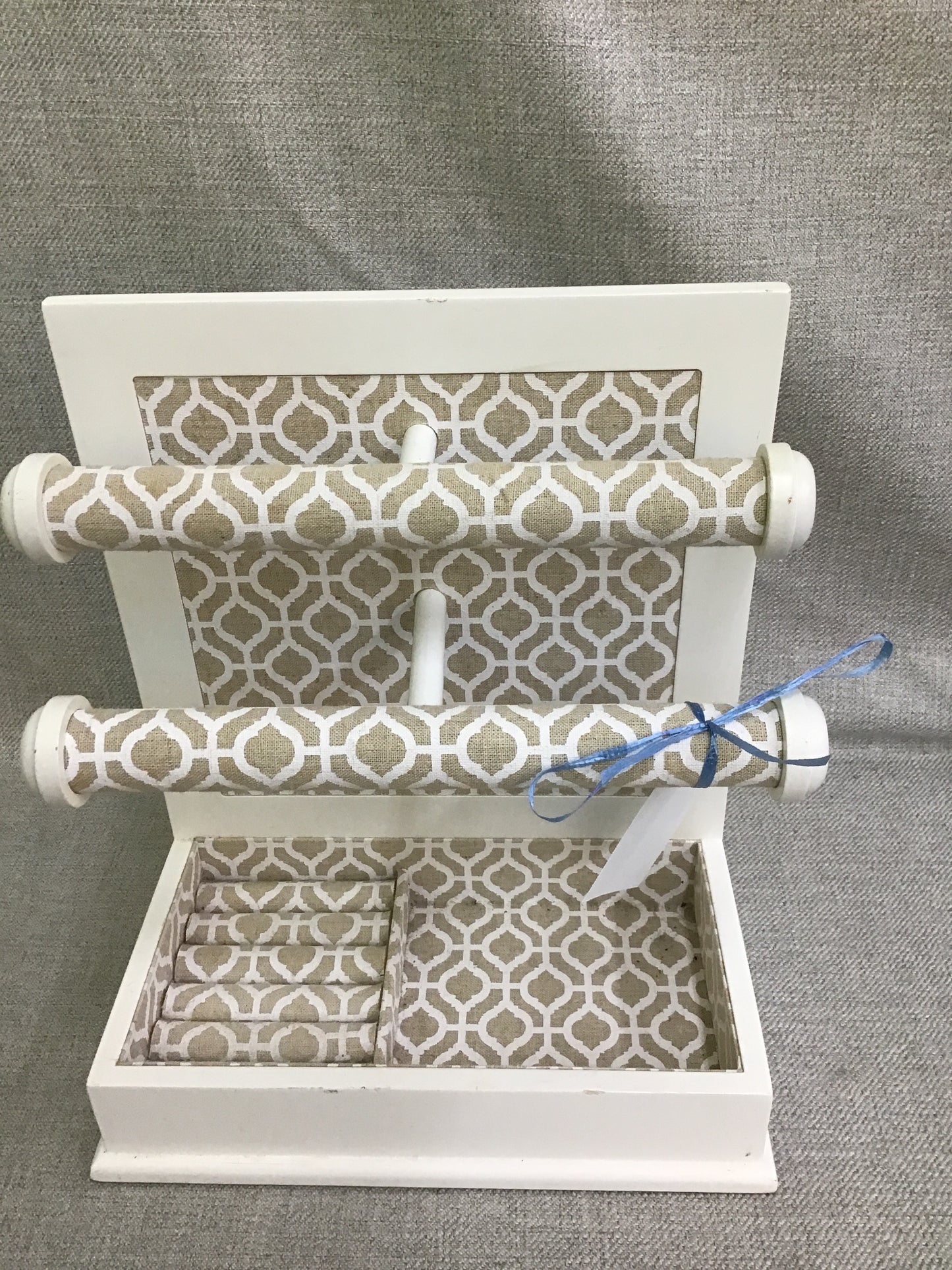Modern White Wood Jewellery Stand
