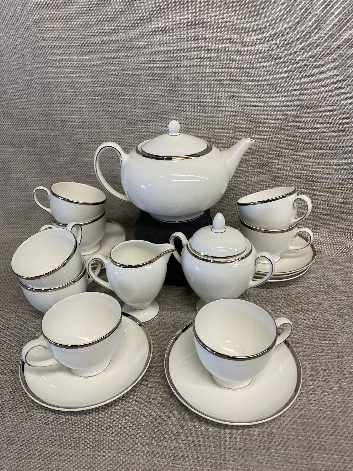 Wedgwood 19PC Tea Set