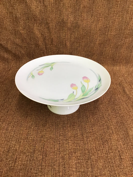 Toscany Cake Plate on Pedestal