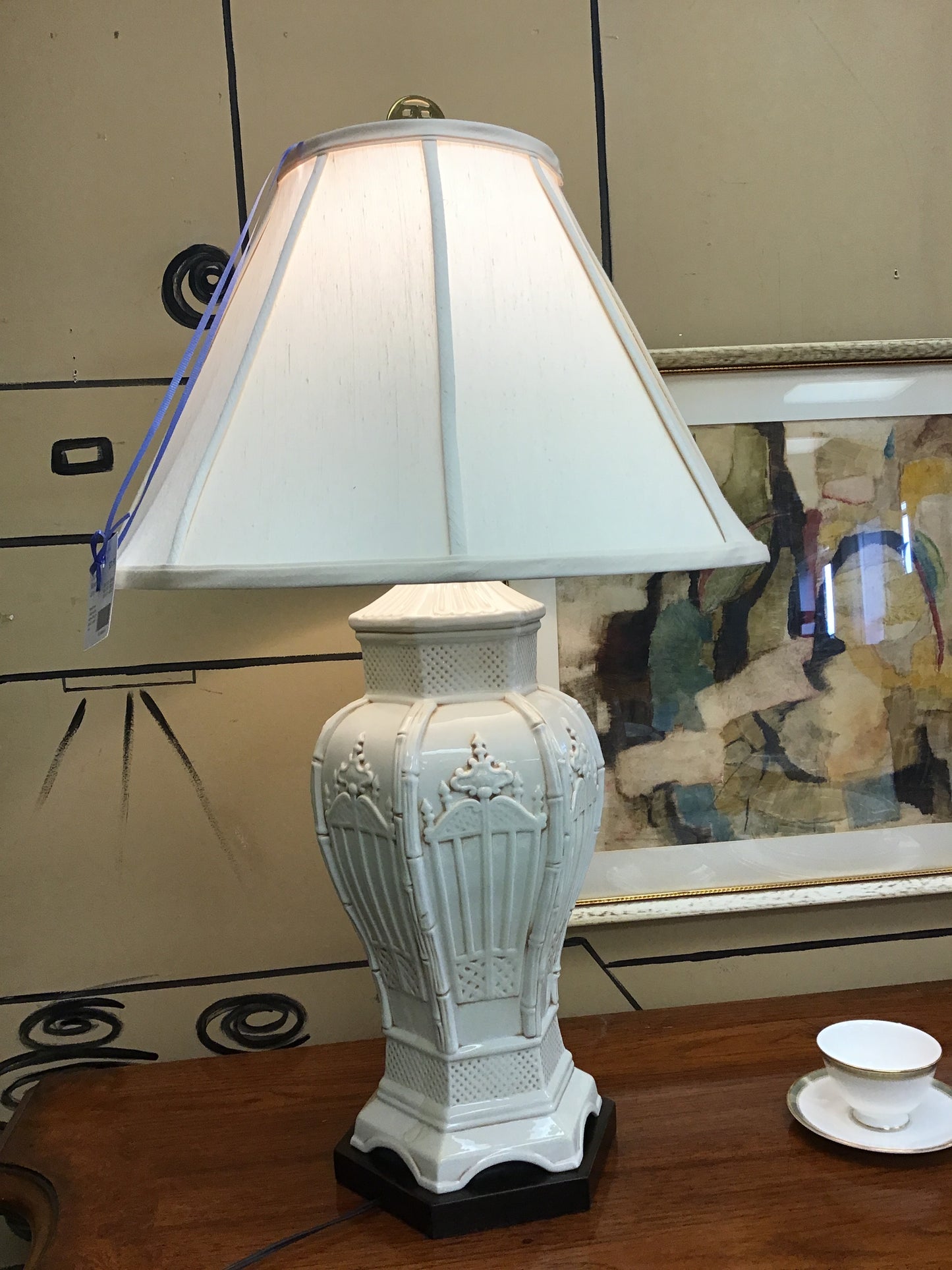 Wildwood Table Lamp - Cream