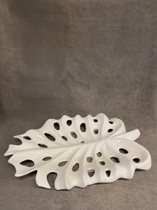 Ceramic Plate - White Leaf