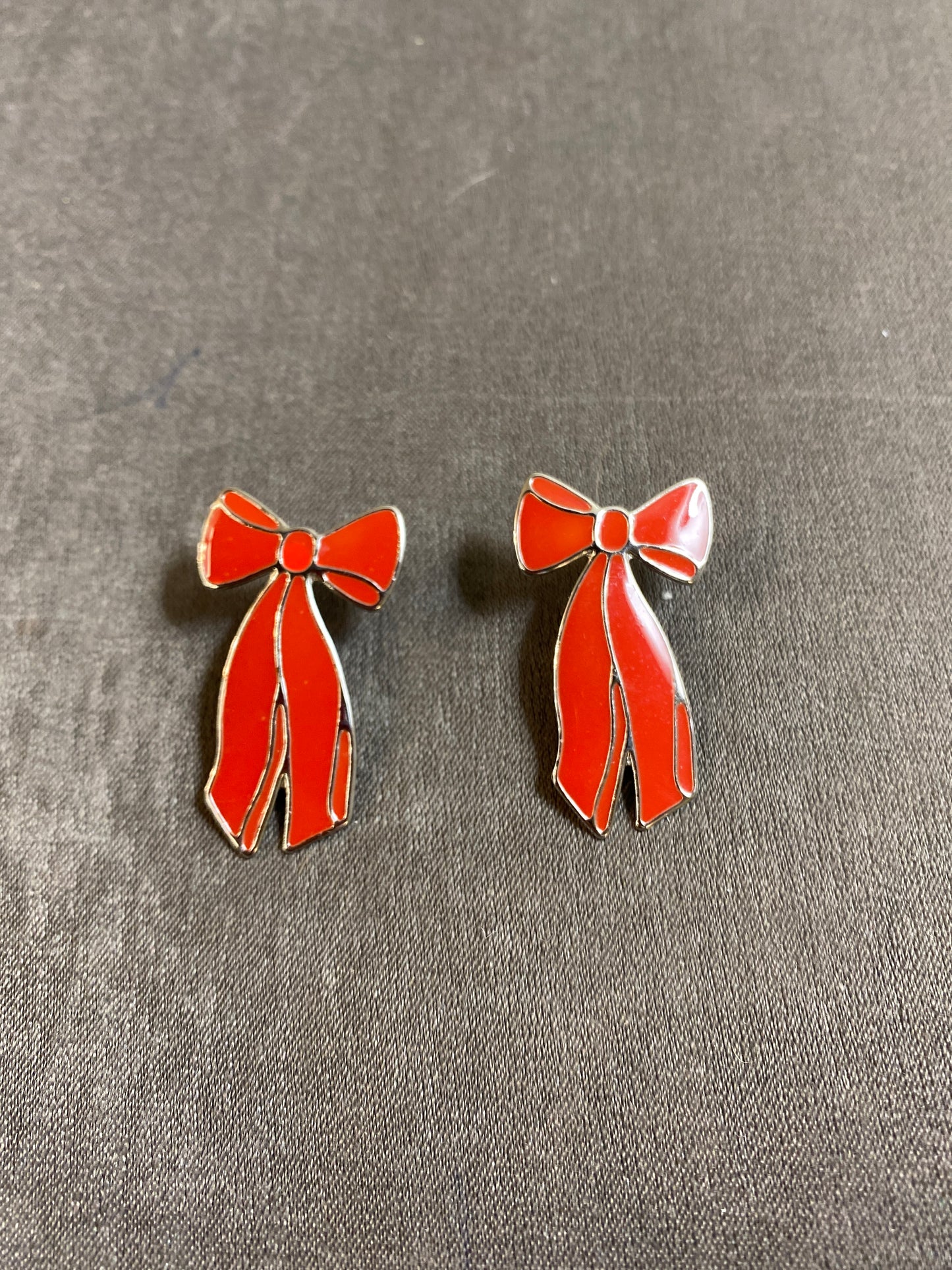 Pierced Earrings - Red Enamel Bows