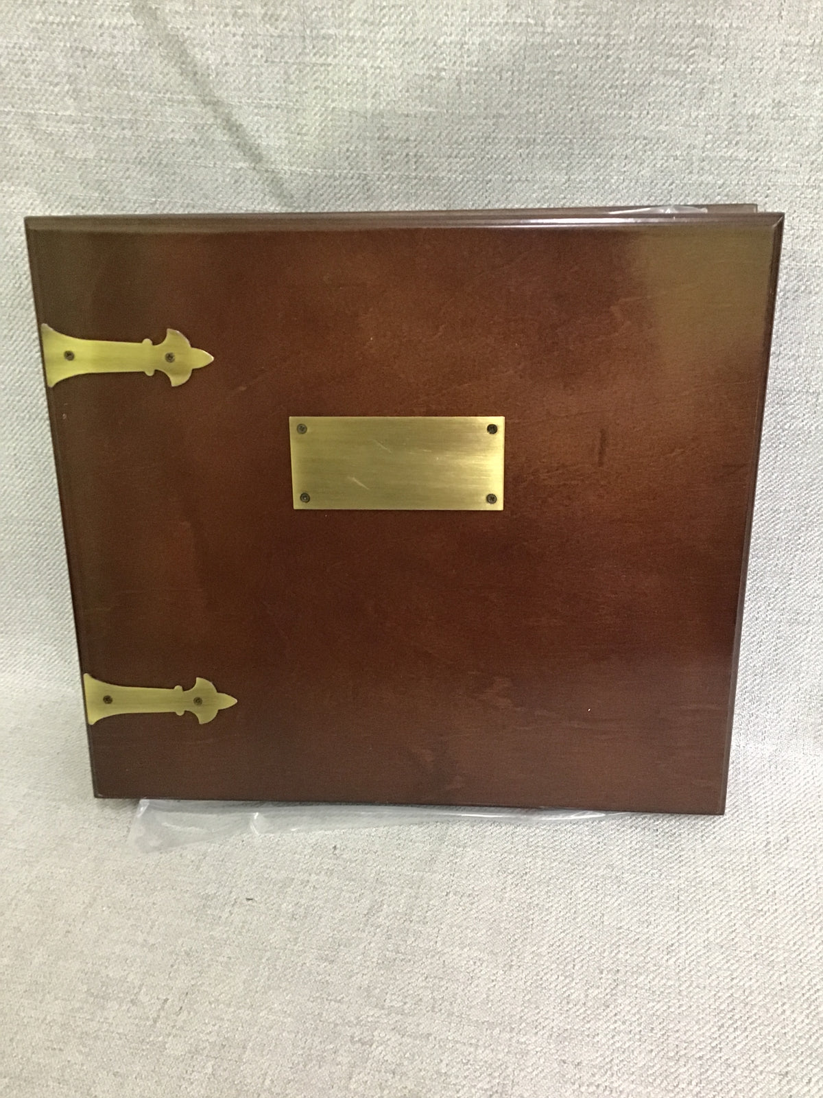 Bombay Co Memory Album w Box
