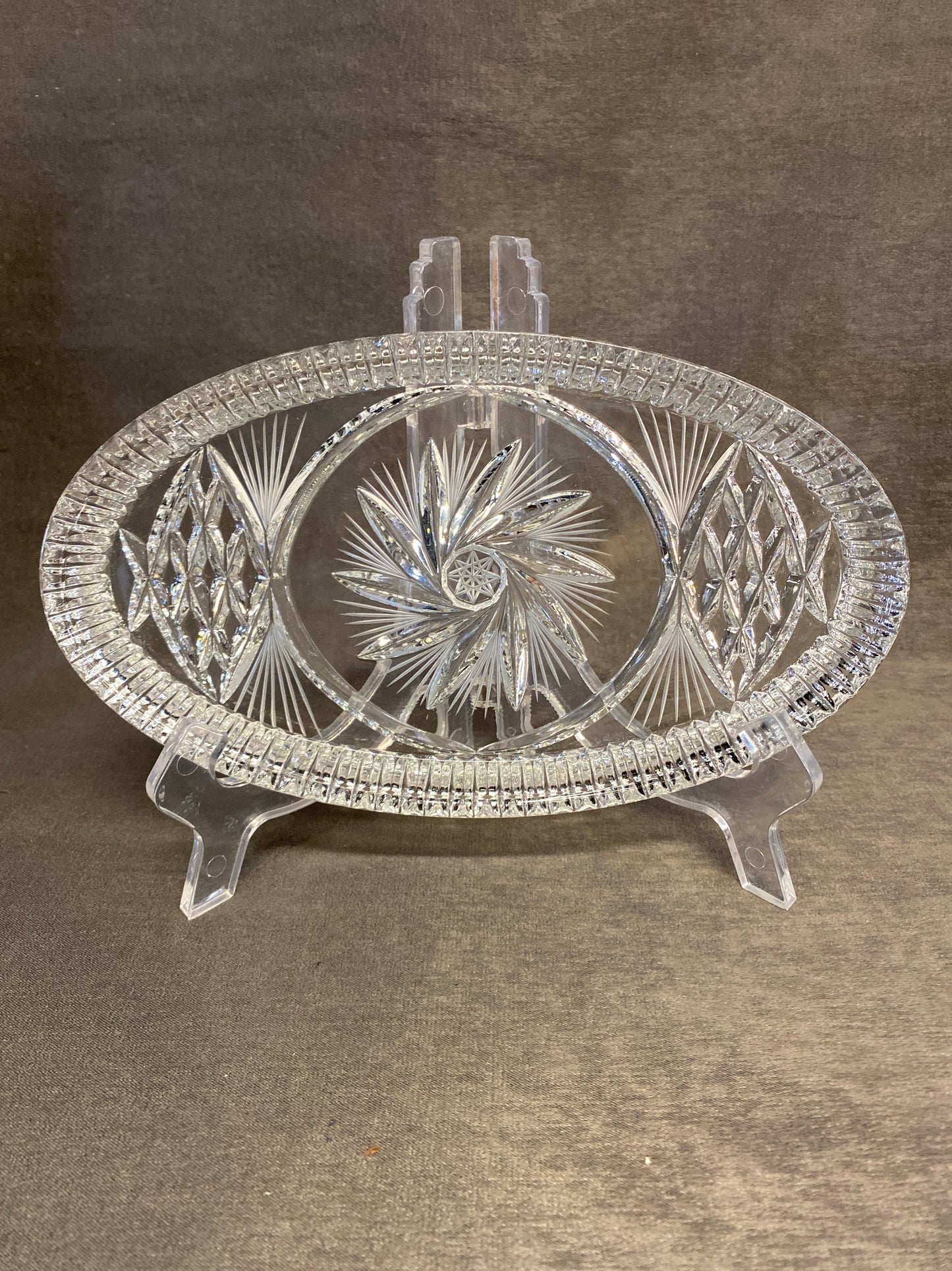 Pinwheel Crystal Oval Tray