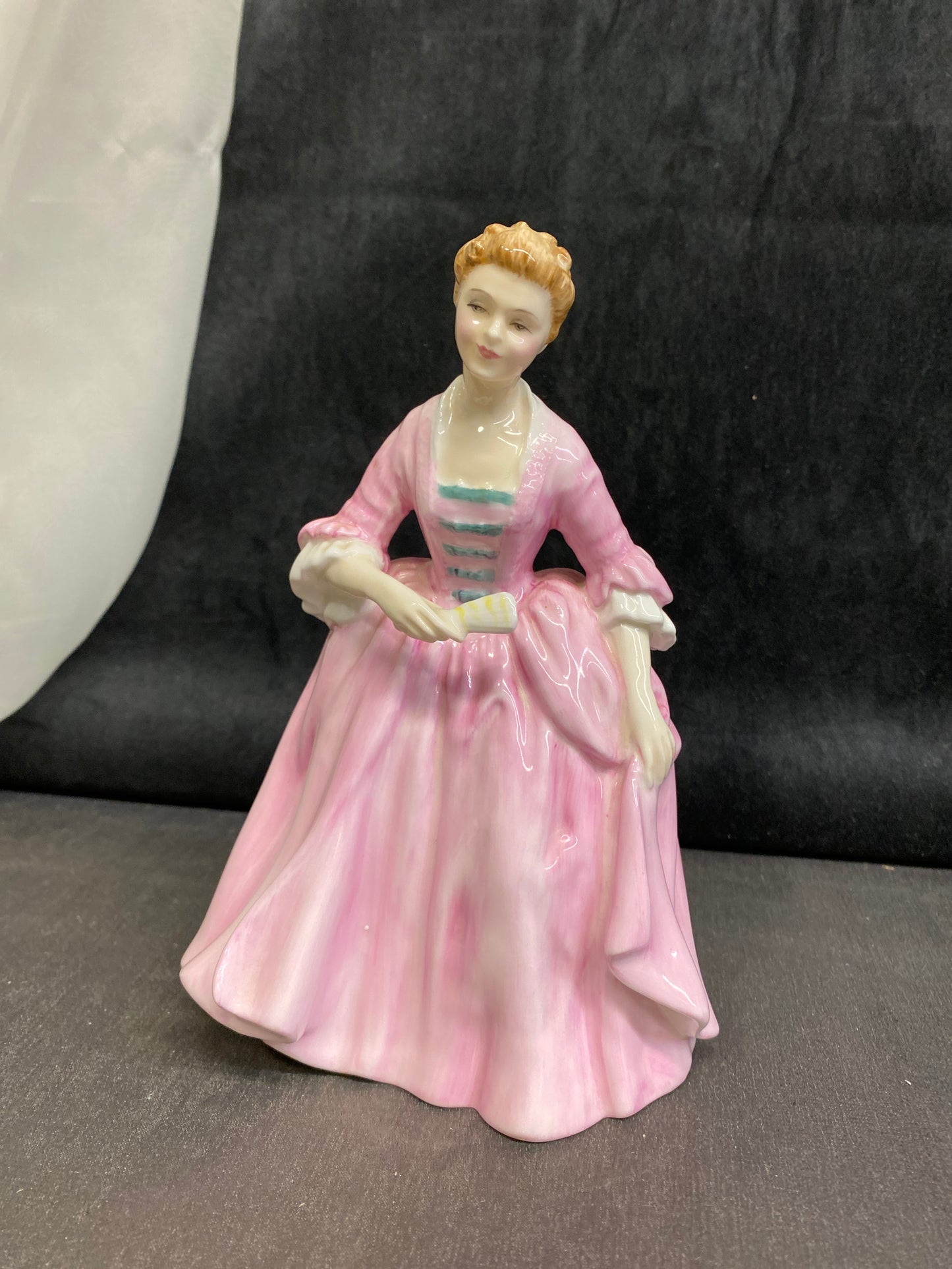 Royal Doulton Figurine - Hostess