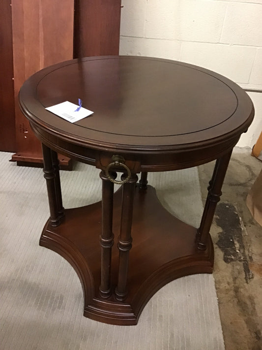 Deilcraft Round Side Table