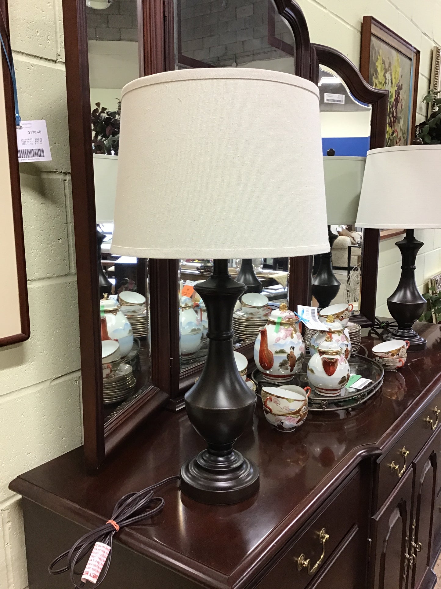 Metal Table Lamp - Brown