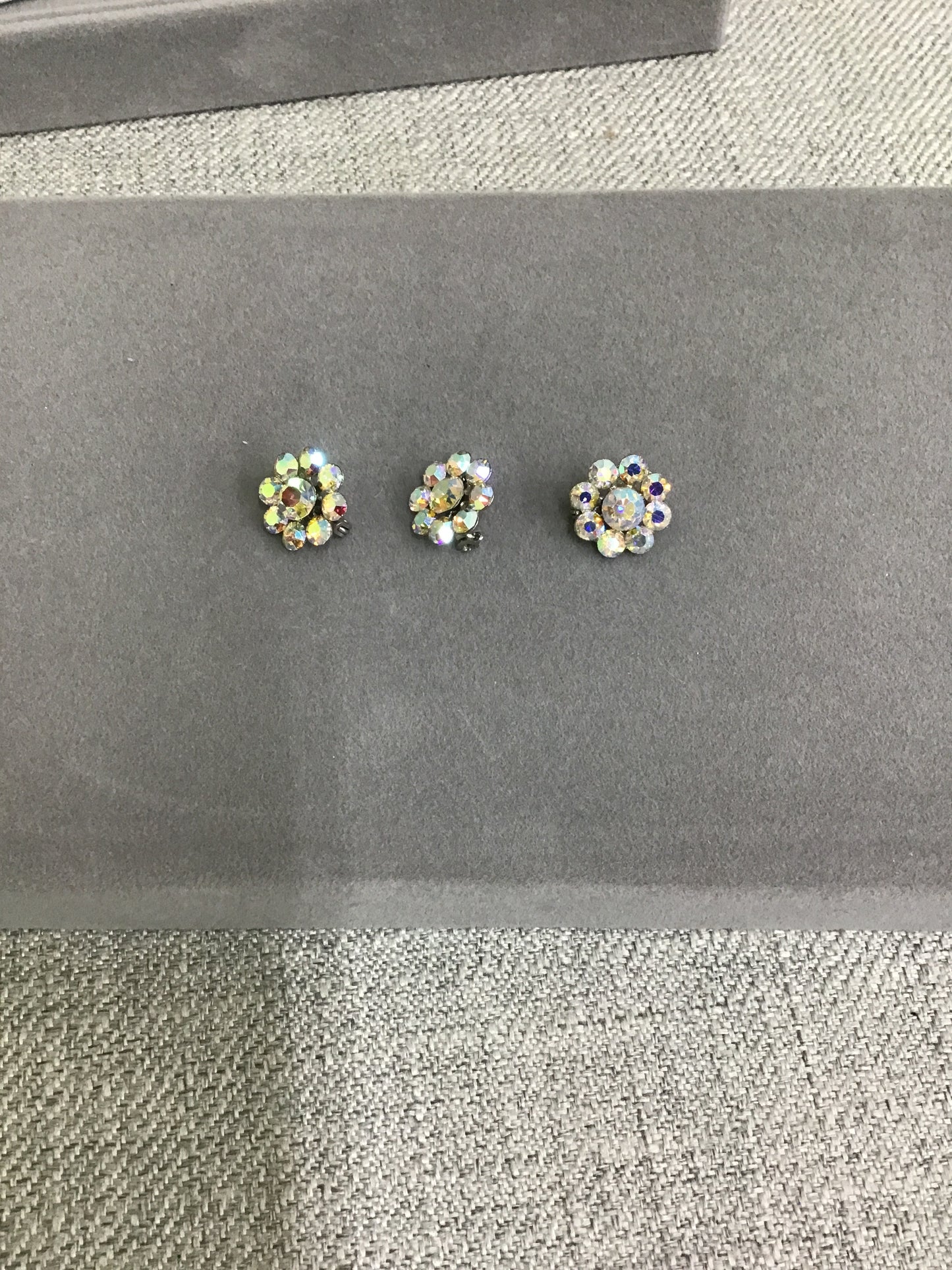 Beautiful! Set of 3 Sparkly Mini Brooches