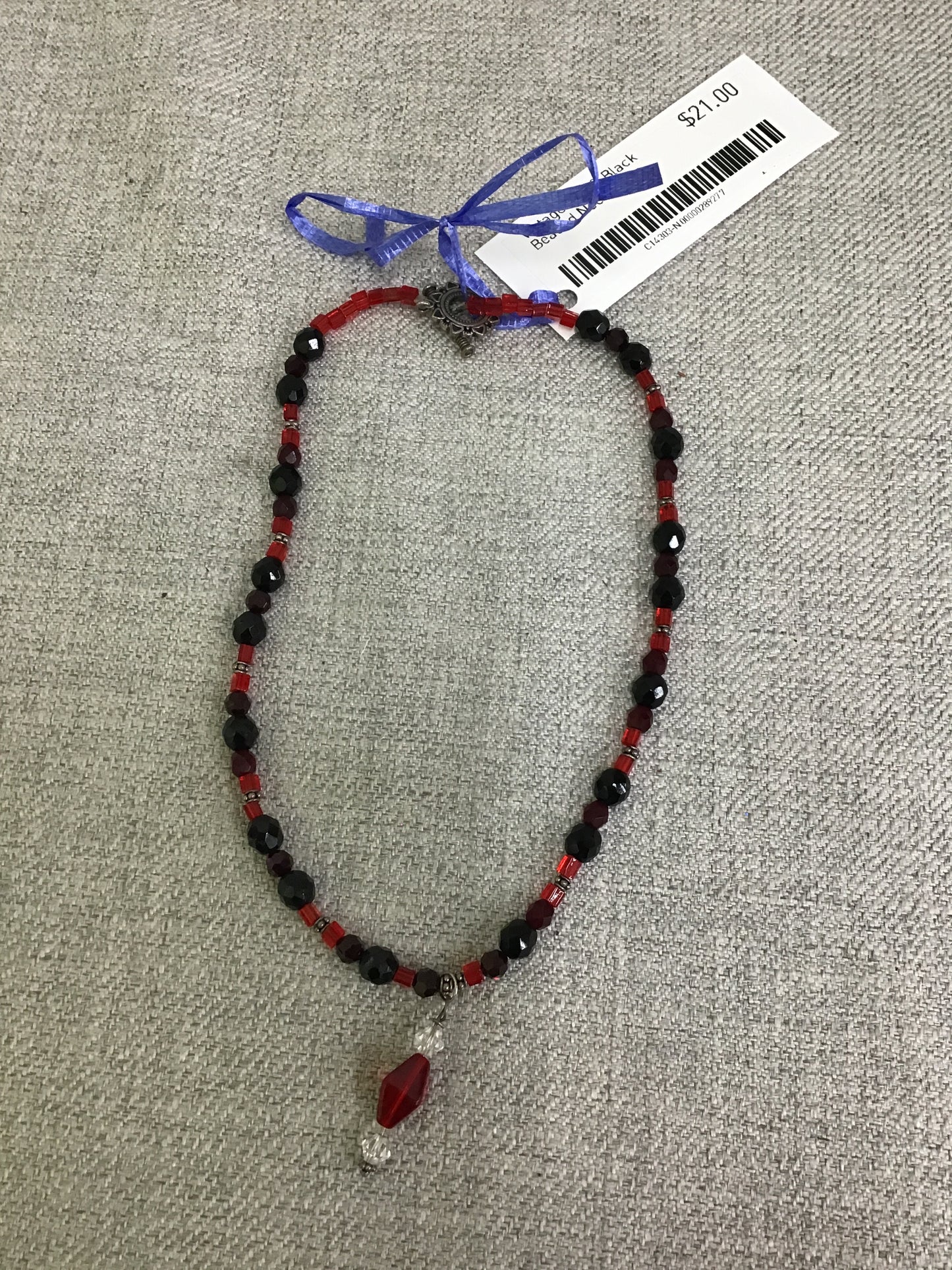 Vintage Red & Black Beaded Necklace