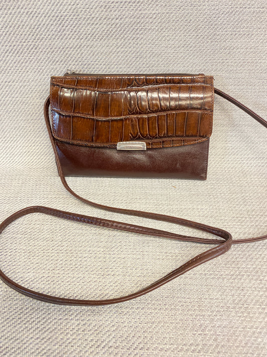 Fossil Leather Crossbody Wallet
