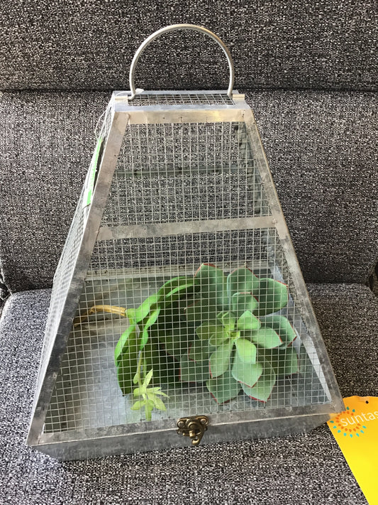 Ashland Greenhouse Container