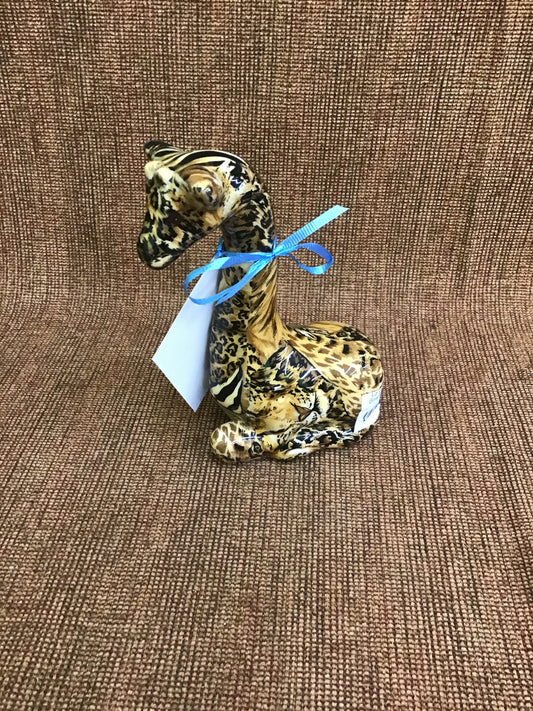 'La Vie' Resin Fabric Giraffe Figurine