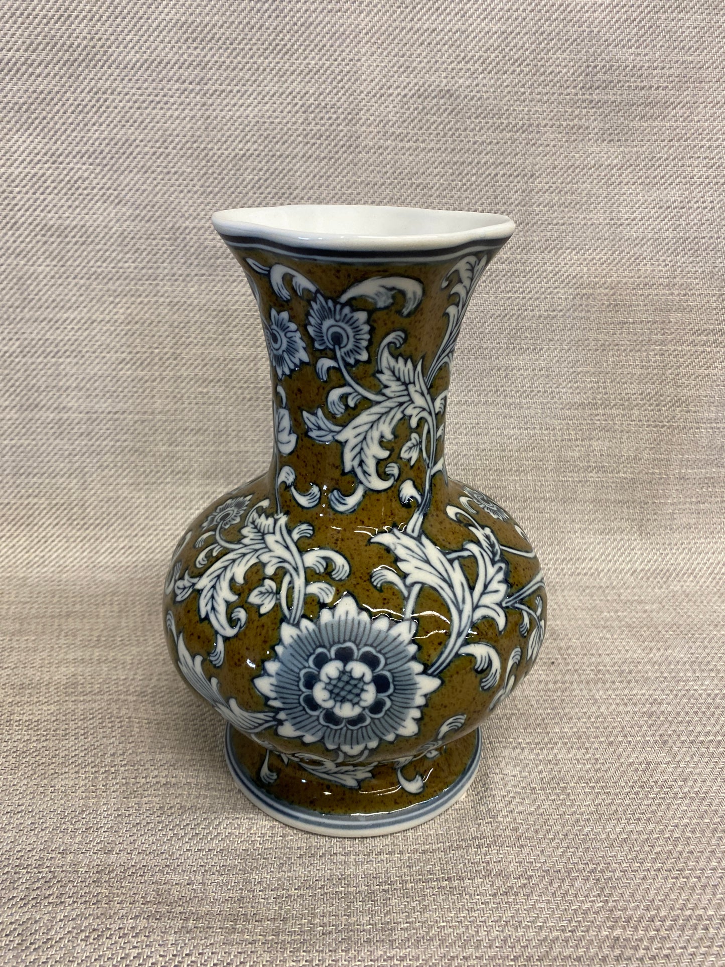Chinoiserie Style Vase - Green