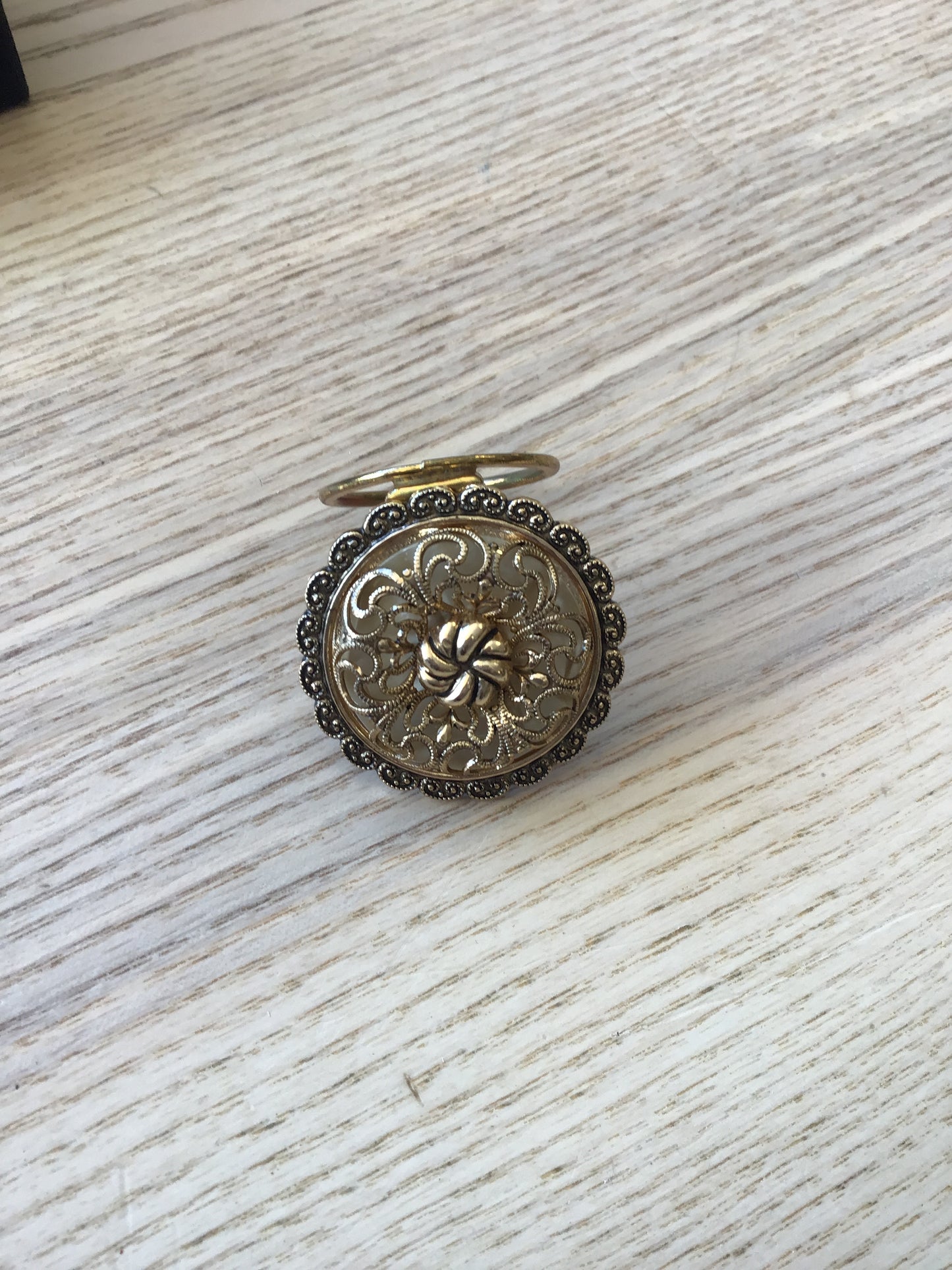 Vintage Regina Scarf Clip