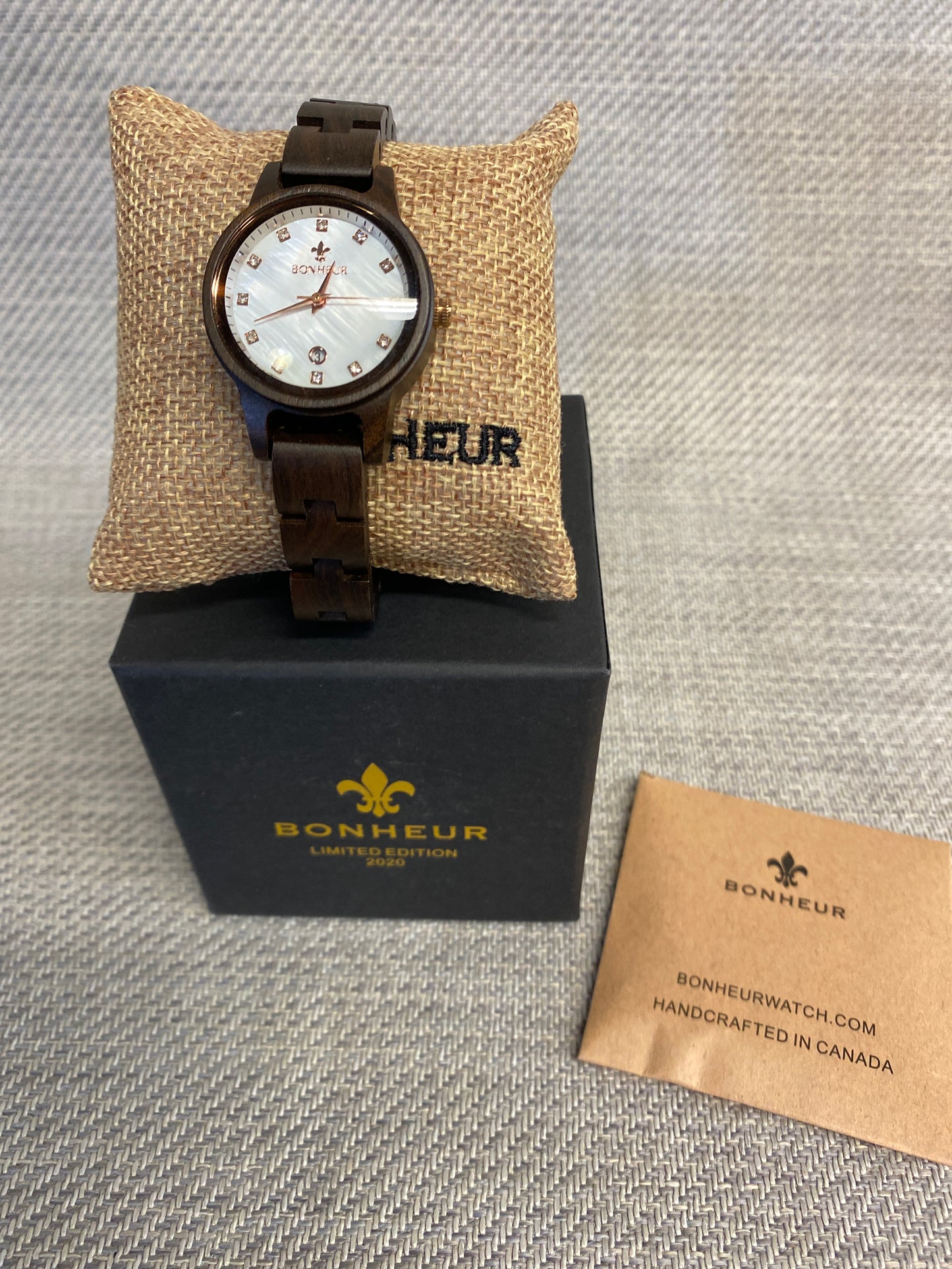 Women's Bonheur Quartz Watch - Wood Strap