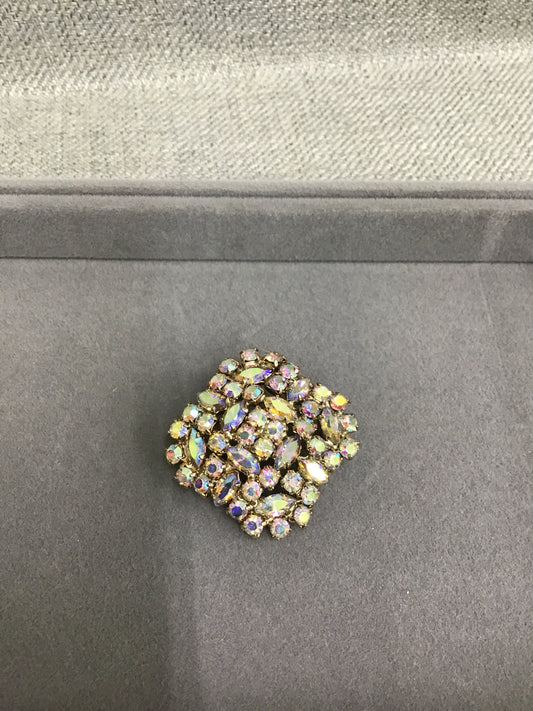 Beautiful! Sparkly Brooch