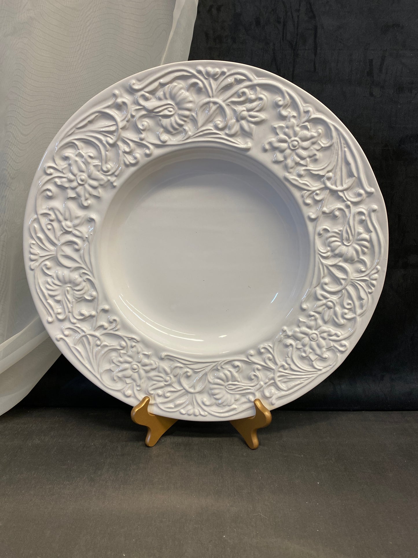 Italian Ceramic Serving Plate / Bowl