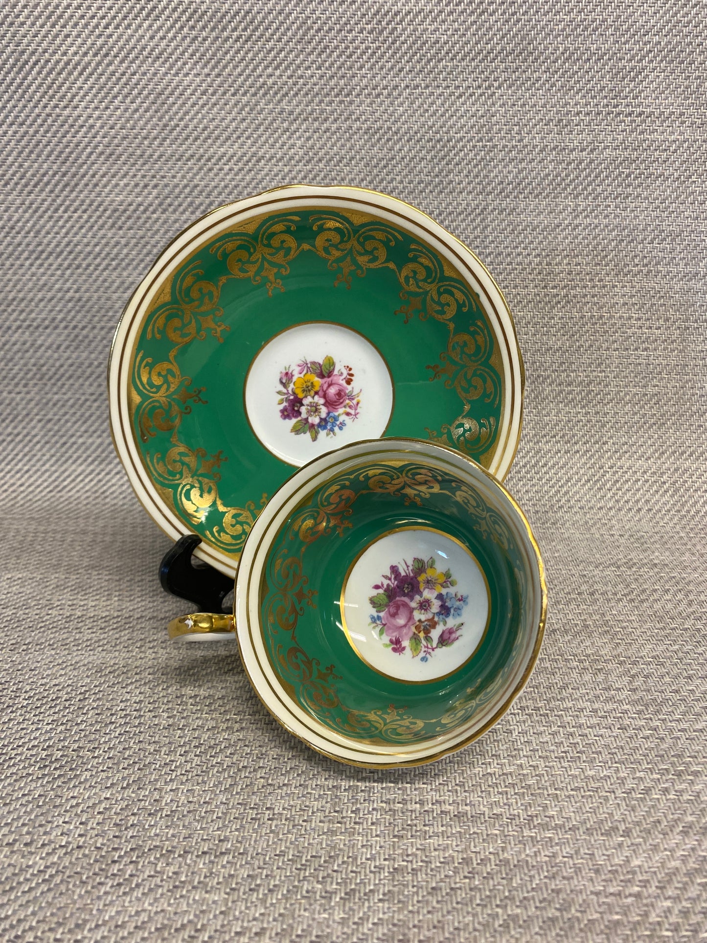 Aynsley Teacup & Saucer - Green & Gold