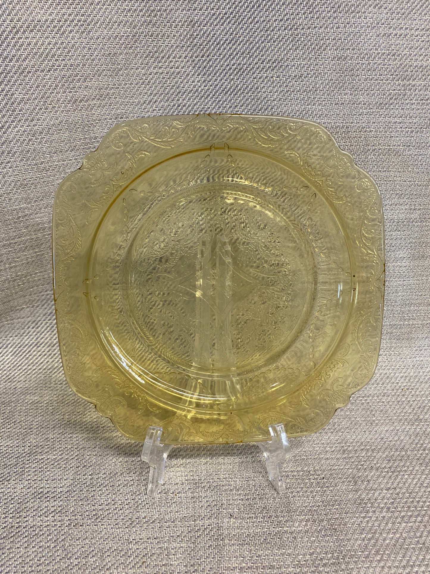 Vintage Hazel Atlas "Florentine" Plate - Yellow