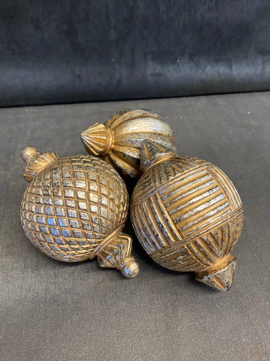 3PC Decor Balls - Gold