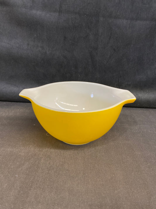 PYREX Bowl - Yellow