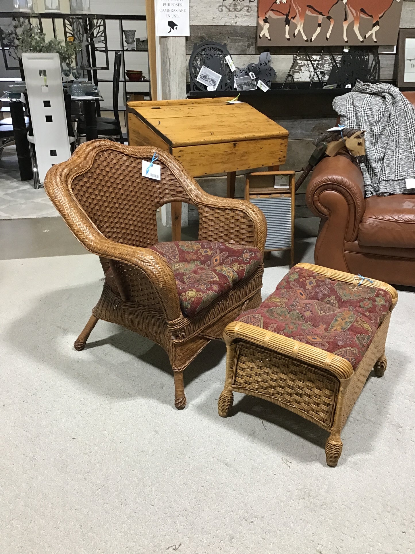 White Wicker Chair & Ottoman