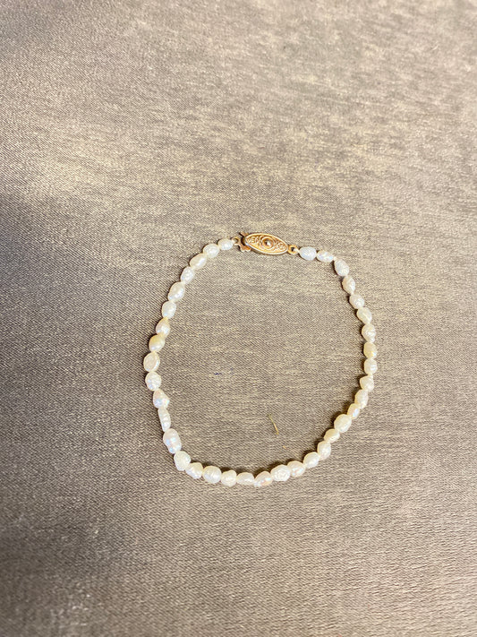 Seed Pearl Bracelet - White