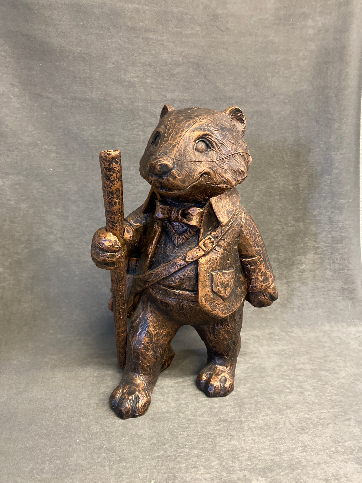 New Creative Sculpture - Hiking Badger
