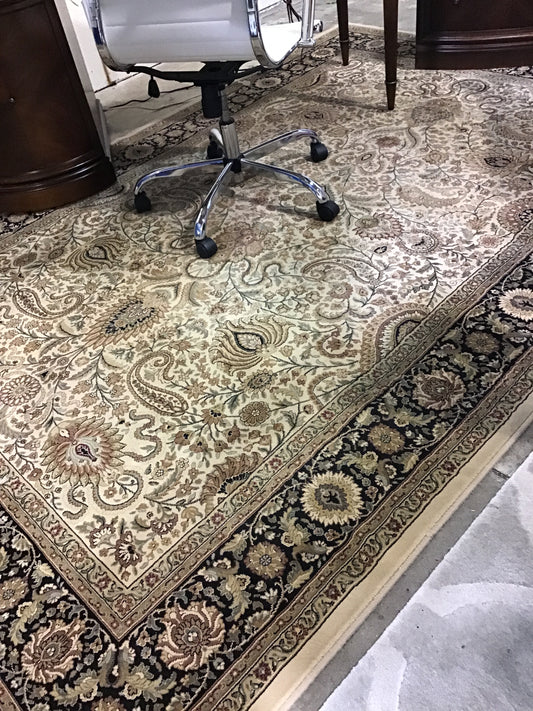 Rug - Beige/Gold - 6'7" x 9'7"