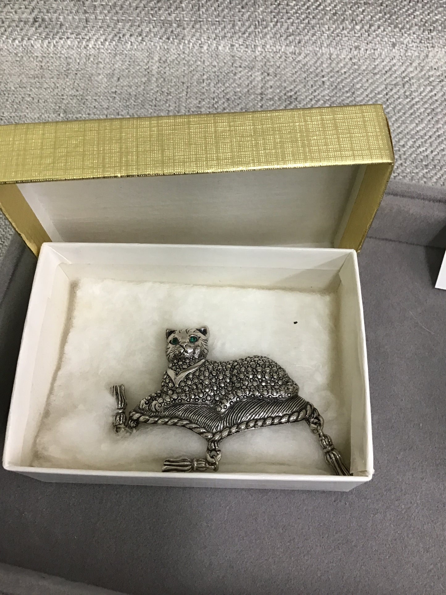 Jaguar Brooch