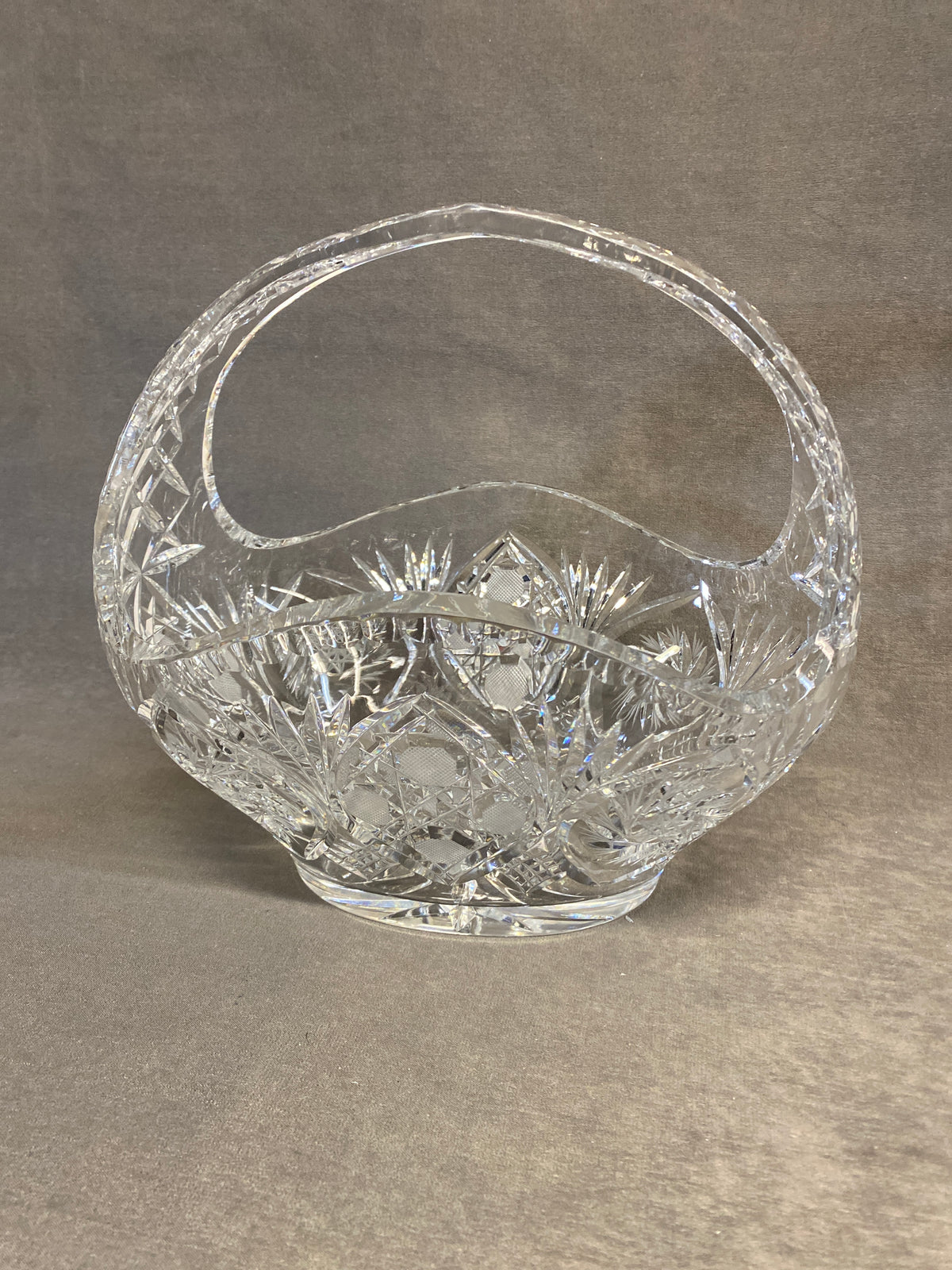 Pinwheel Crystal Basket