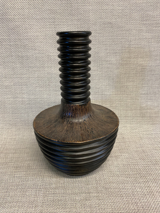 Ribbed Vase - Brown
